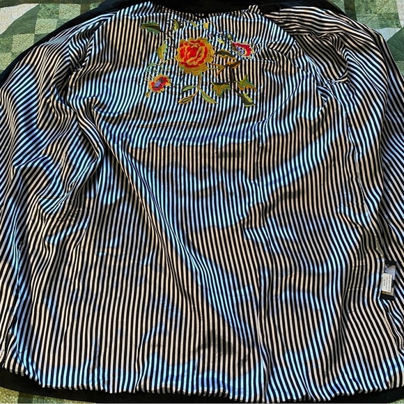 MYCRAPAC One Hoodie Rain Jacket M Black Embroidered Metallic w/ Belt Lightweight - Picture 6 of 14